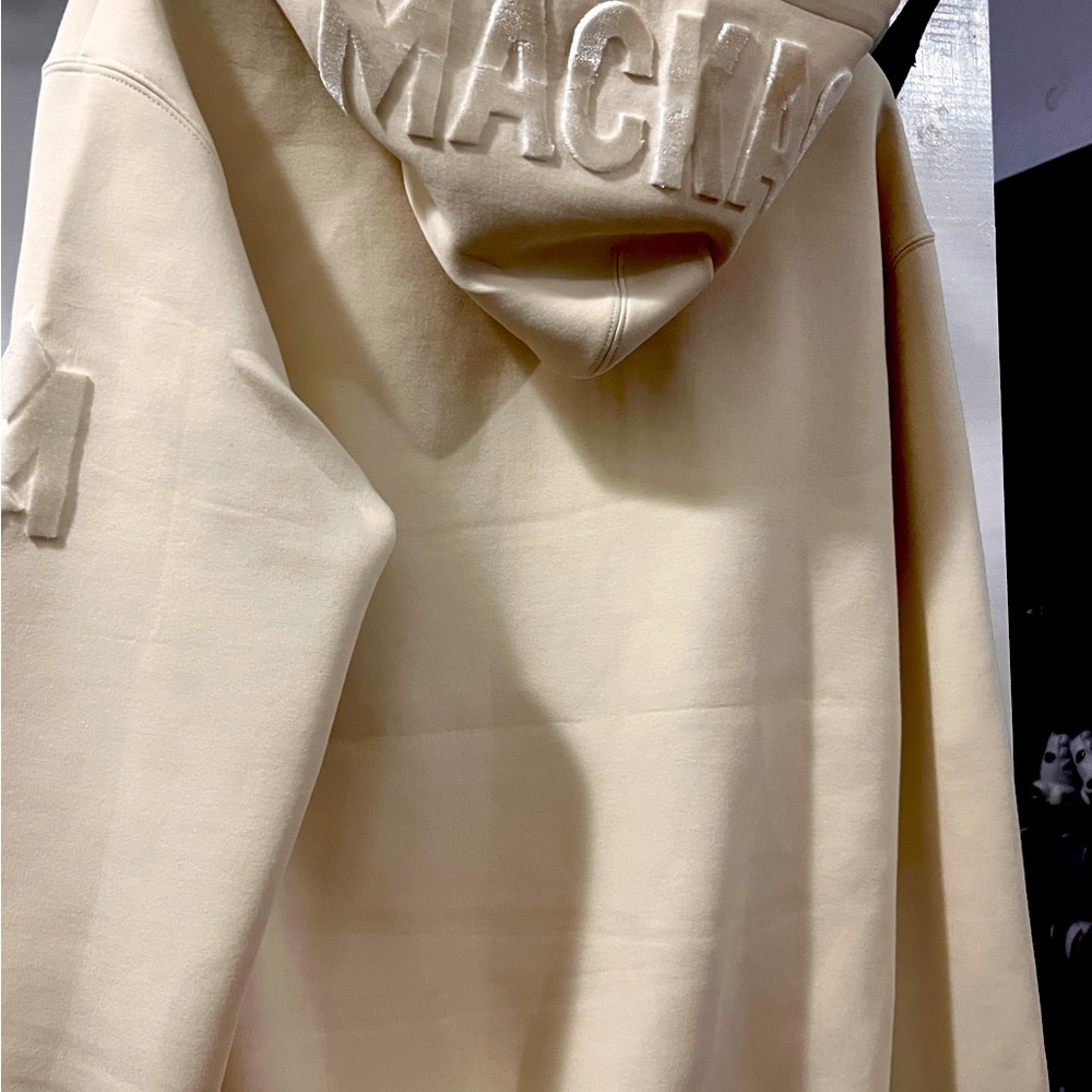 MACKAGE men’s zipper hoodie.
